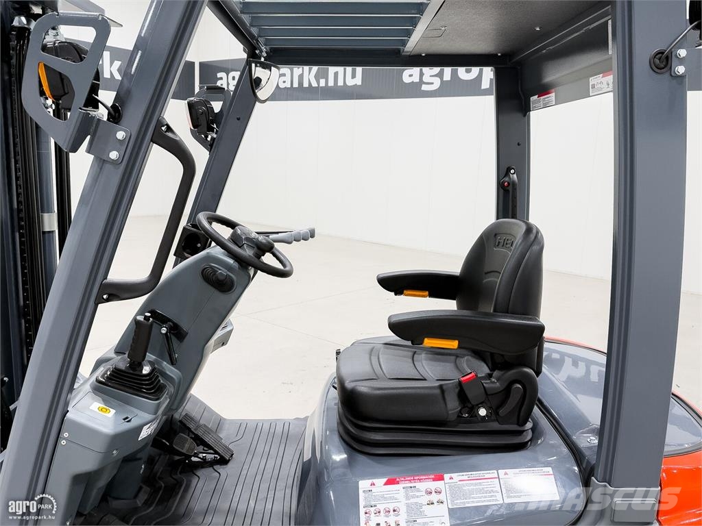 Heli G2-S 2,5 t targonca Электропогрузчики
