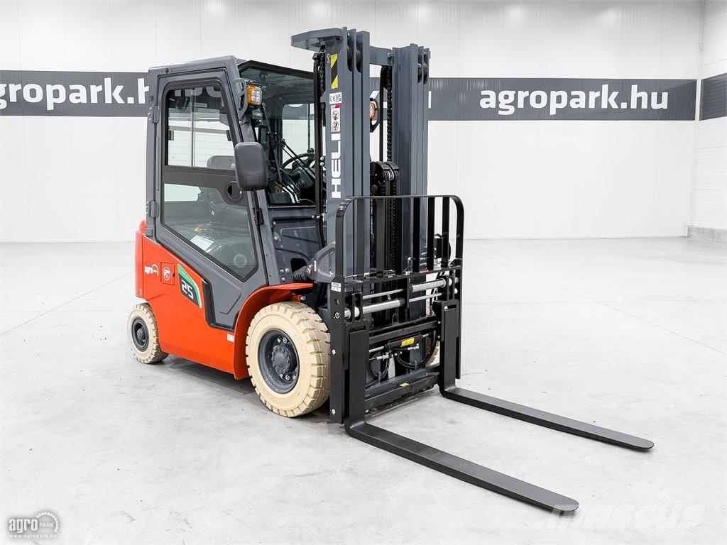 Heli G2-S 2,5 t targonca Электропогрузчики