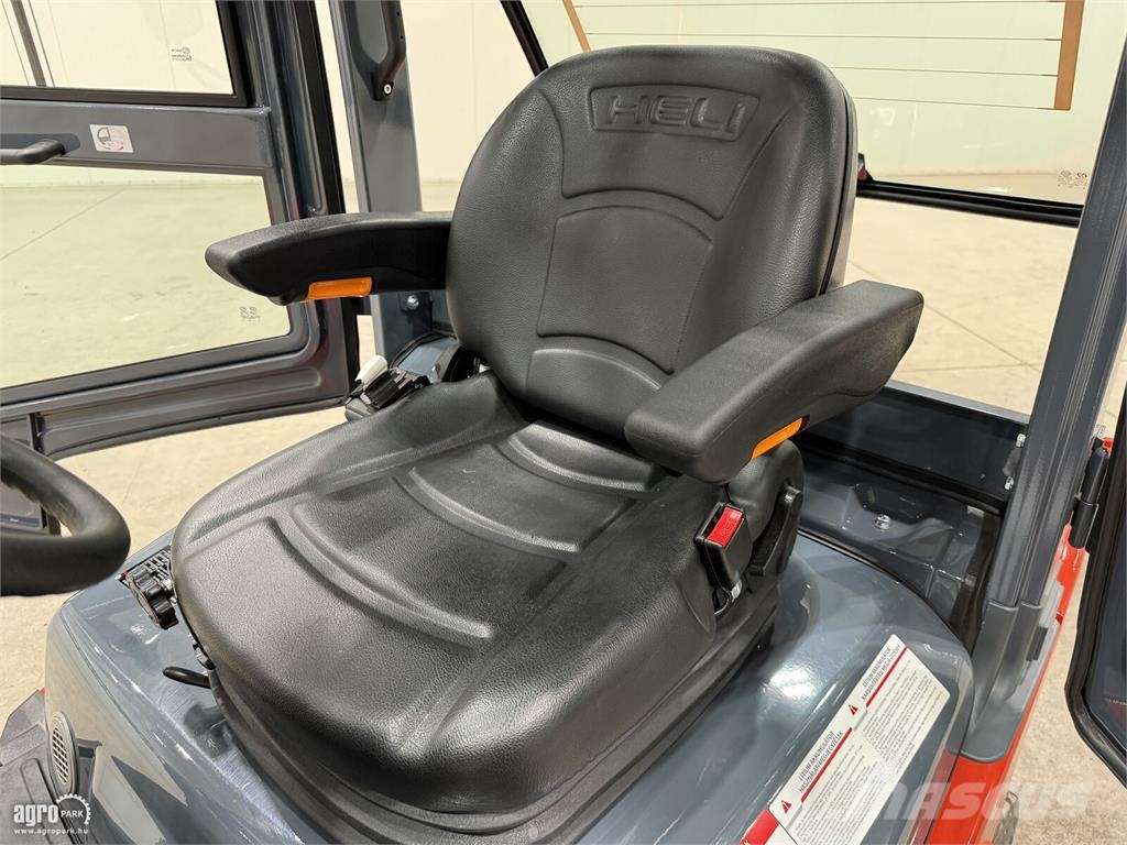 Heli G2-S 3,5 tonnás Li-ion elektromos targonca 3,3 mét Akumulátorové vozíky