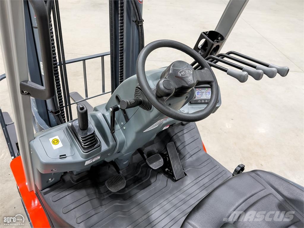 Heli G3 2,5 tonnás Dízel targonca 3,3 méteres emeléssel Dīzeļa autoiekrāvēji