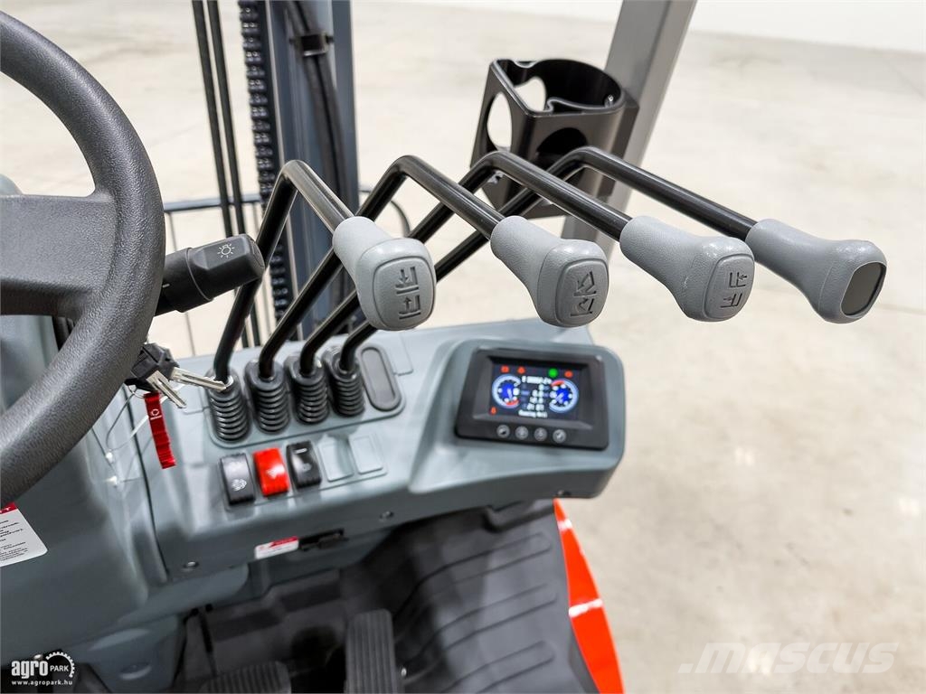 Heli G3 2,5 tonnás Dízel targonca 3,3 méteres emeléssel Dīzeļa autoiekrāvēji