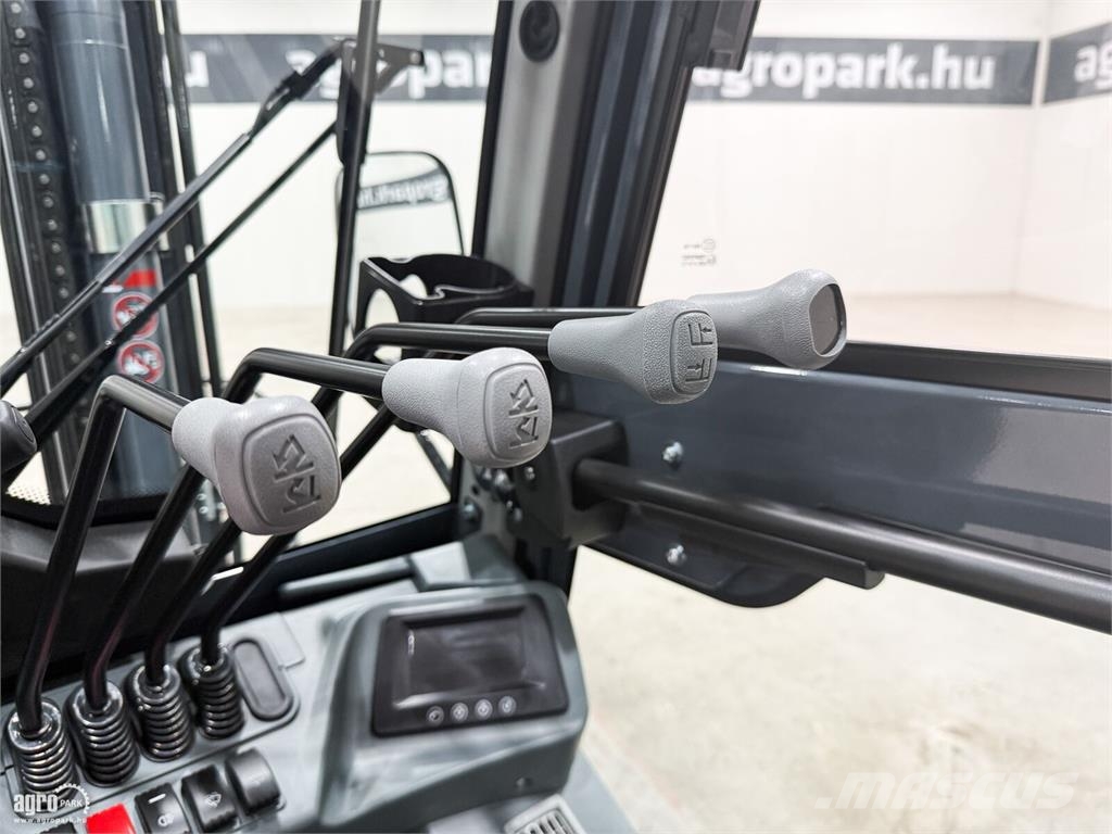 Heli G3 3,5 tonnás Dízel targonca 4,7 méteres emeléssel Dyzeliniai krautuvai