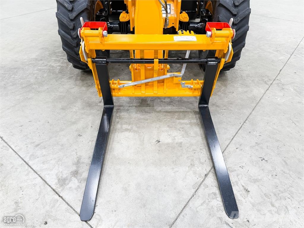 JCB 535-95 9,5 m emelési magasság, 3.500kg teherbírás, Manipulatoare agricole