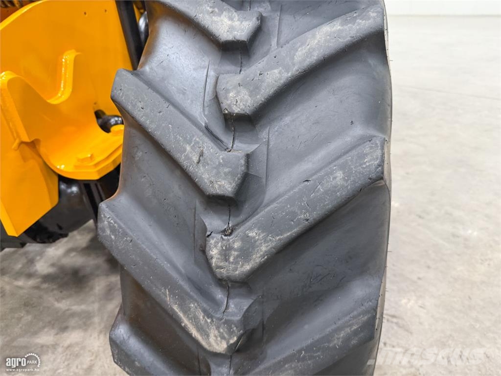 JCB 535-95 9,5 m emelési magasság, 3.500kg teherbírás, Manipulatoare agricole