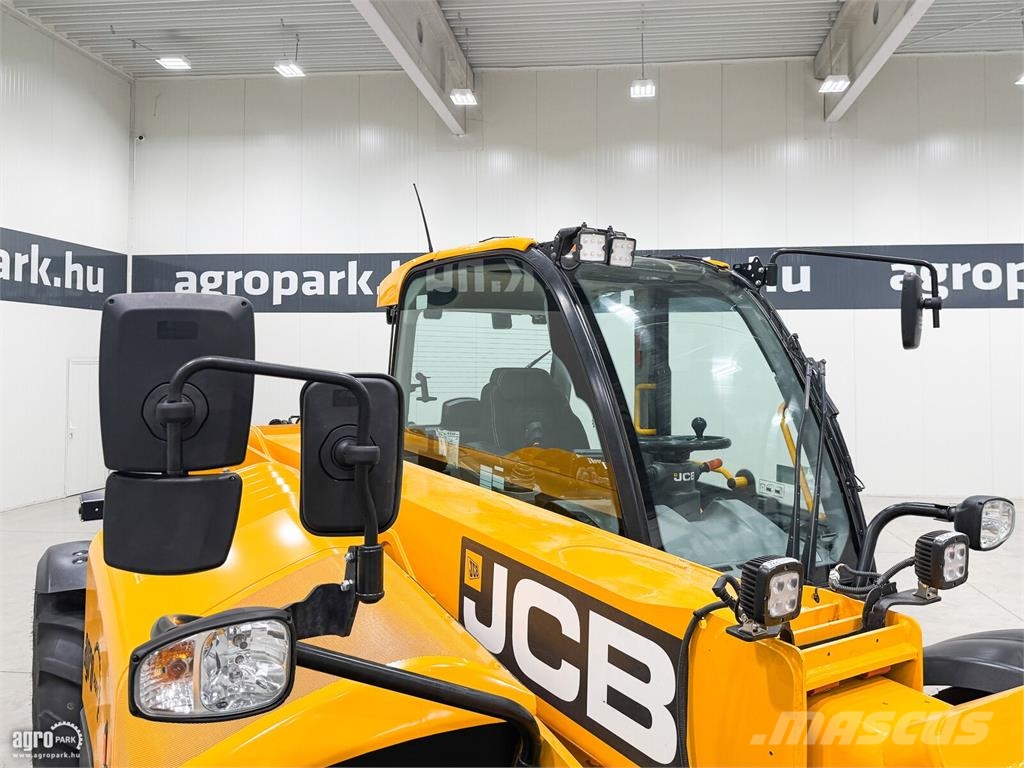 JCB 538-70 Agri Super 7 m emelés, 3.800 kg teherbírás, Teleszkópos mezőgazdasági rakodók