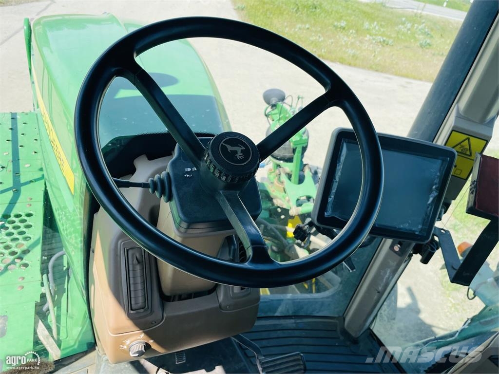 John Deere 4830 Selbstfahrende Sprühgeräte