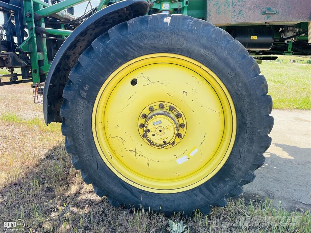 John Deere 4830 Selbstfahrende Sprühgeräte