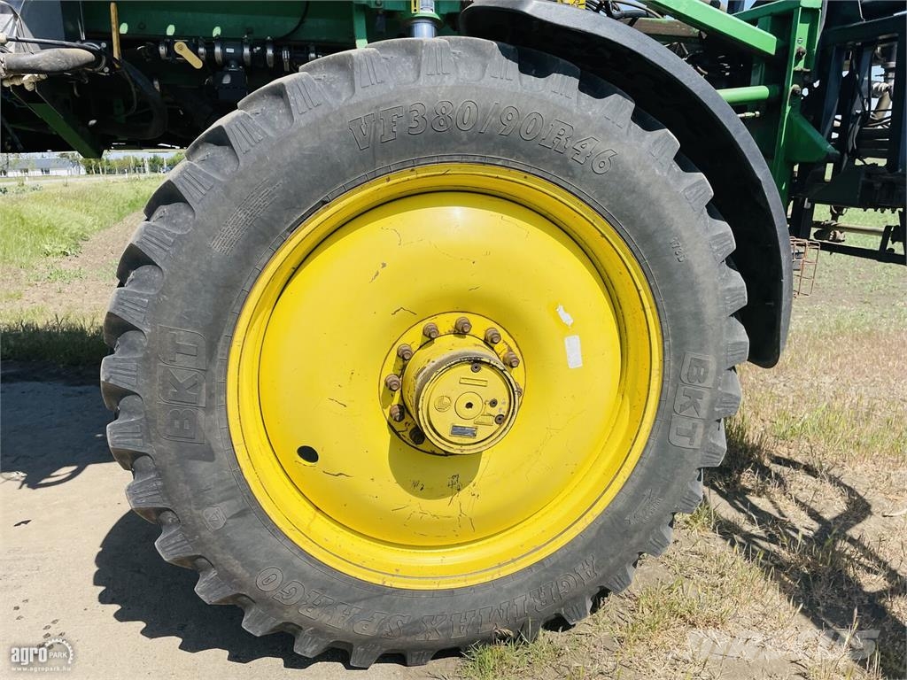 John Deere 4830 Selbstfahrende Sprühgeräte