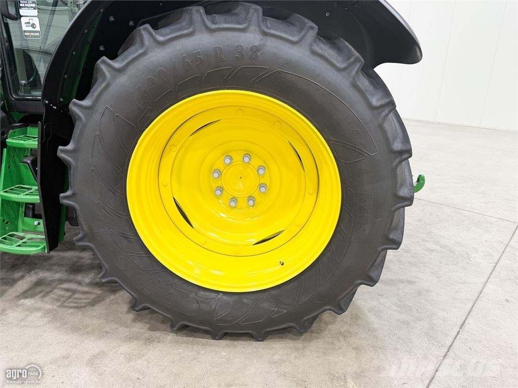 John Deere 6120M AutoQuad 24/24 40 km/h, rugózott híd, rugózo Трактори