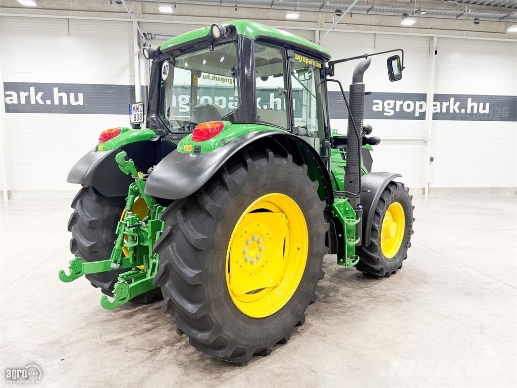 John Deere 6125M PowerQuad Plus 40 km/h váltó, rugózott híd, Traktoren