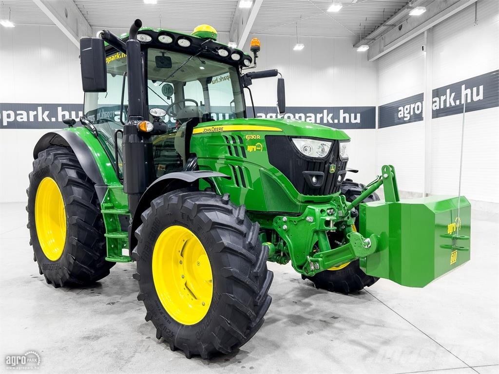 John Deere 6130R Traktorer