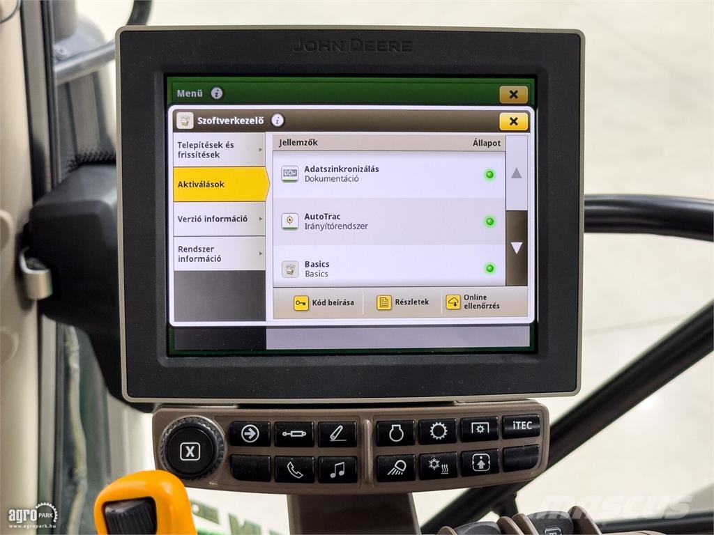 John Deere 6130R Traktorer