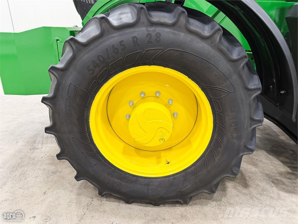John Deere 6155R DirectDrive 24/24 50km/h váltó, rugózott híd Traktoriai