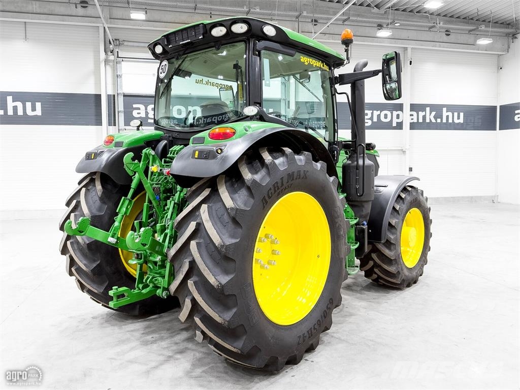 John Deere 6155R DirectDrive 24/24 50km/h váltó, rugózott híd Tractoren