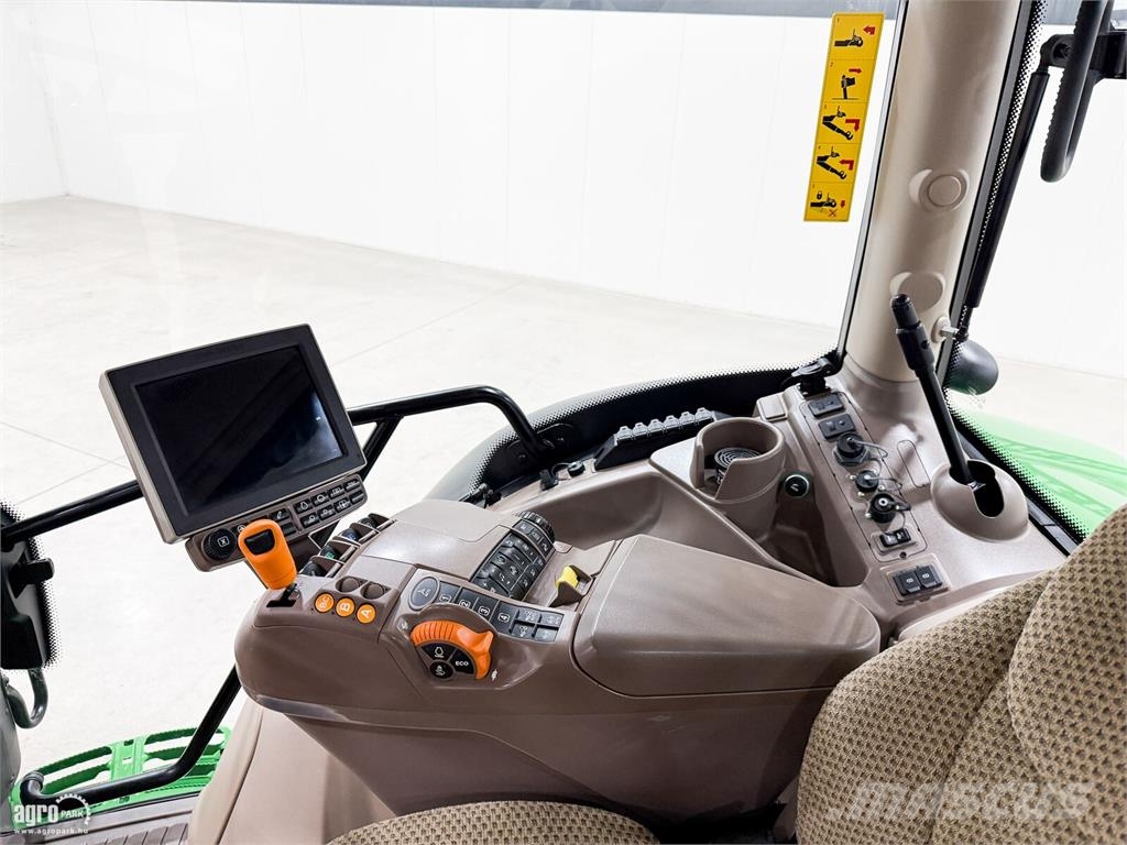 John Deere 6155R DirectDrive 24/24 50km/h váltó, rugózott híd Traktoriai