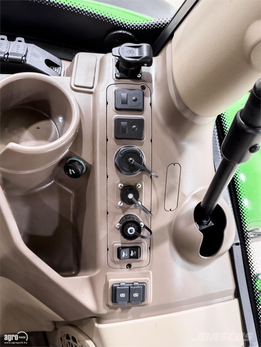 John Deere 6155R traktor, DirectDrive 50 km/h, rugózott híd,  Tractores