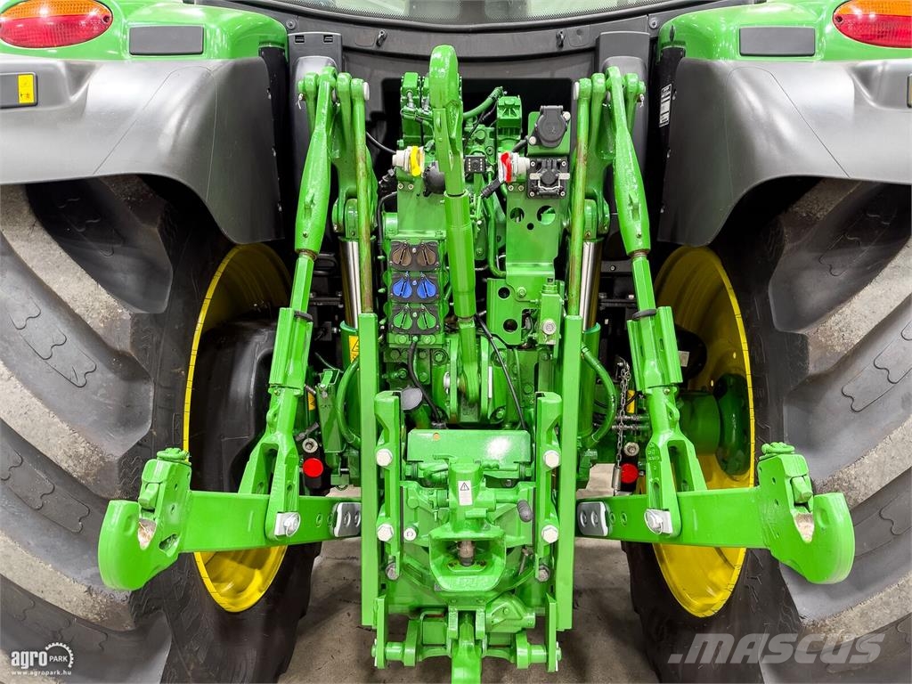 John Deere 6155R traktor, DirectDrive 50 km/h, rugózott híd,  Tractores