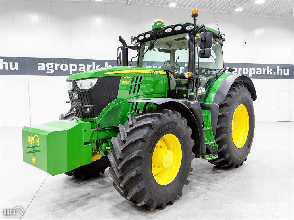 John Deere 6175R AutoQuad Plus 20/20 50 km/h váltó, rugózott Traktorit