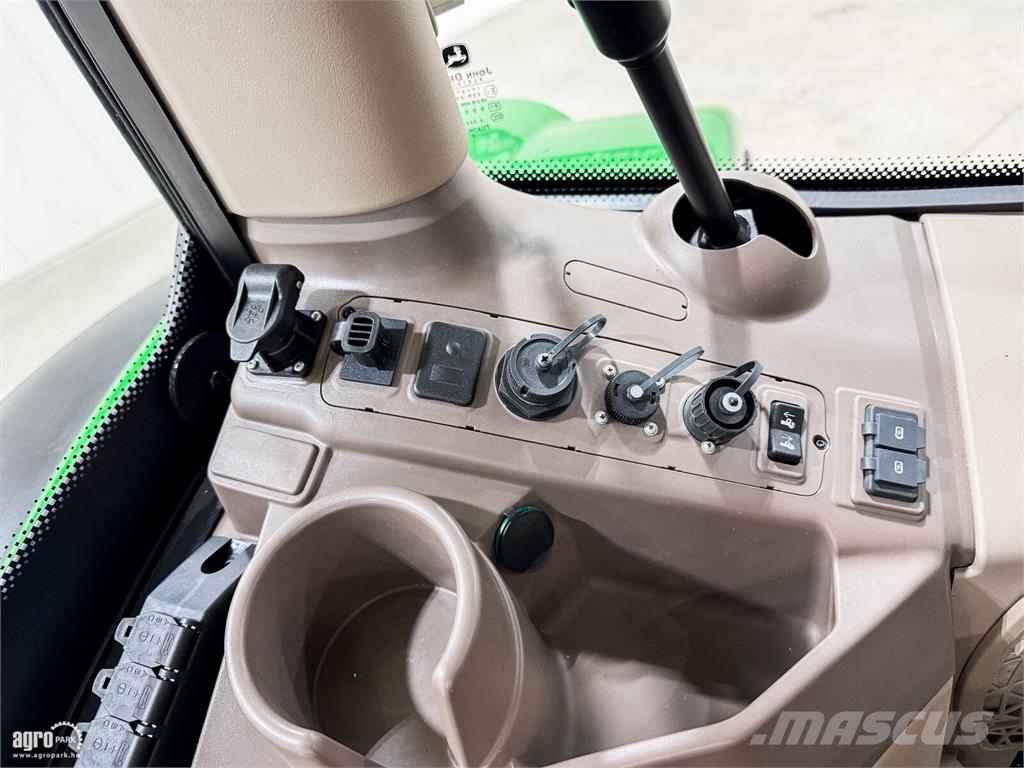 John Deere 6215R AutoPowr IVT 50 km/h váltó, rugózott híd, ru Traktori