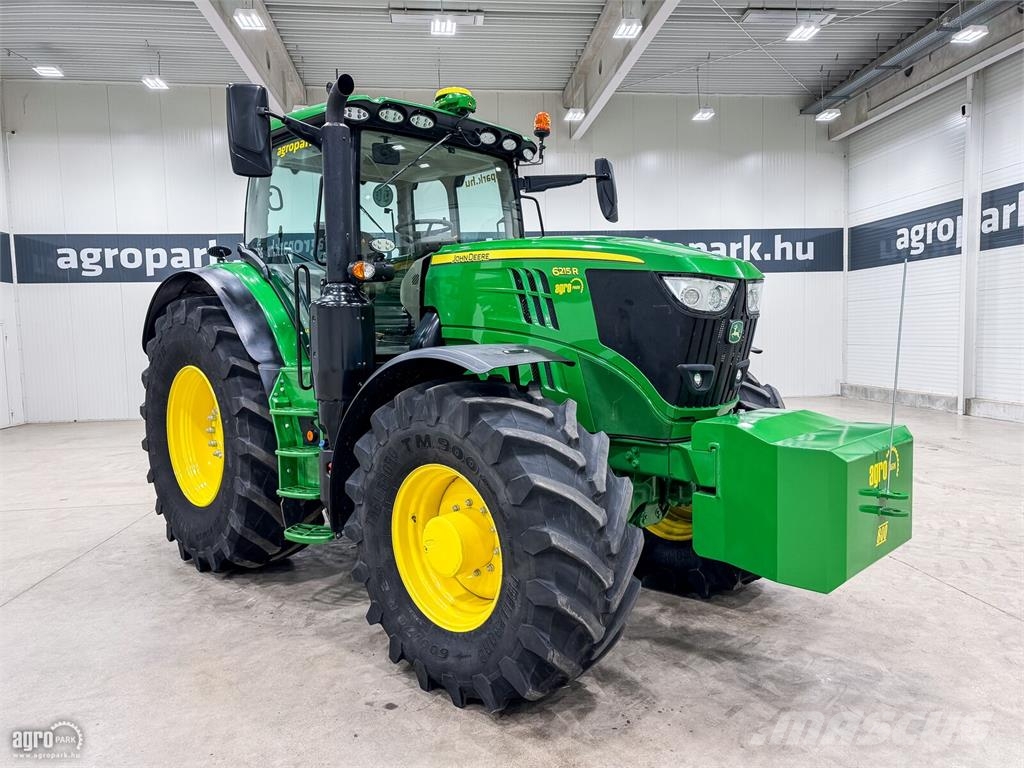 John Deere 6215R AutoPowr IVT 50 km/h váltó, rugózott híd, ru Traktori