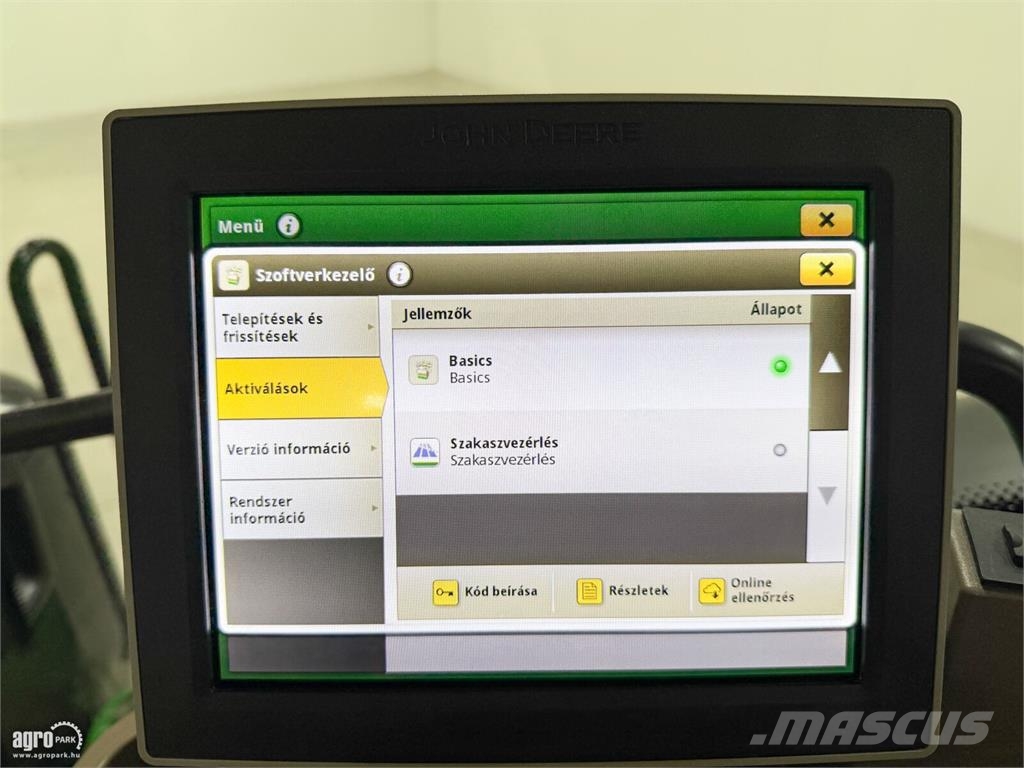 John Deere 6215R AutoQuad Plus 20/20 50 km/h váltó, rugózott  Traktori