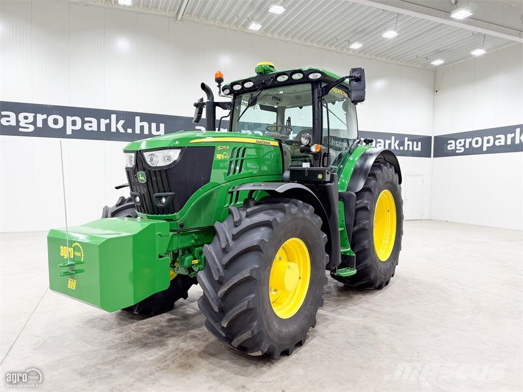 John Deere 6215R AutoQuad Plus 20/20 50 km/h váltó, rugózott  Traktori