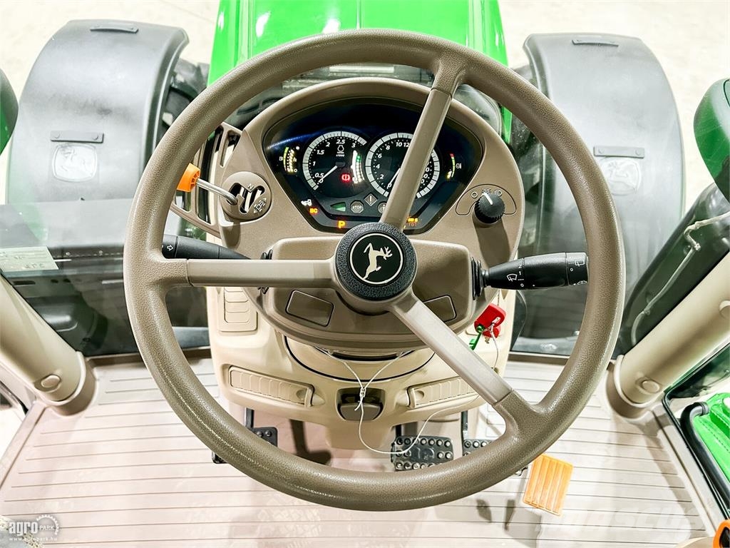 John Deere 6215R DirectDrive Eco 24/24 50 km/h váltó, rugózot Traktori