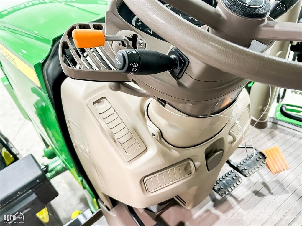John Deere 6215R DirectDrive Eco 24/24 50 km/h váltó, rugózot Traktori