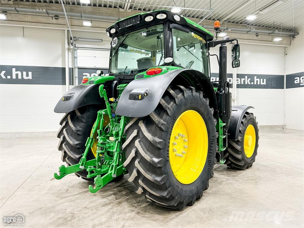 John Deere 6215R DirectDrive Eco 24/24 50 km/h váltó, rugózot Traktori