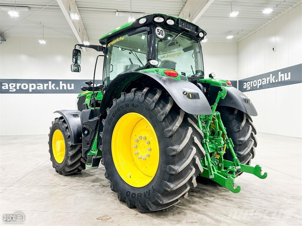 John Deere 6215R DirectDrive Eco 24/24 50 km/h váltó, rugózot Traktori