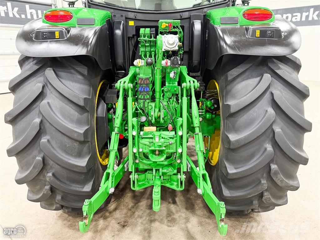 John Deere 6215R DirectDrive Eco 24/24 40 km/h, rugózott híd, Traktory