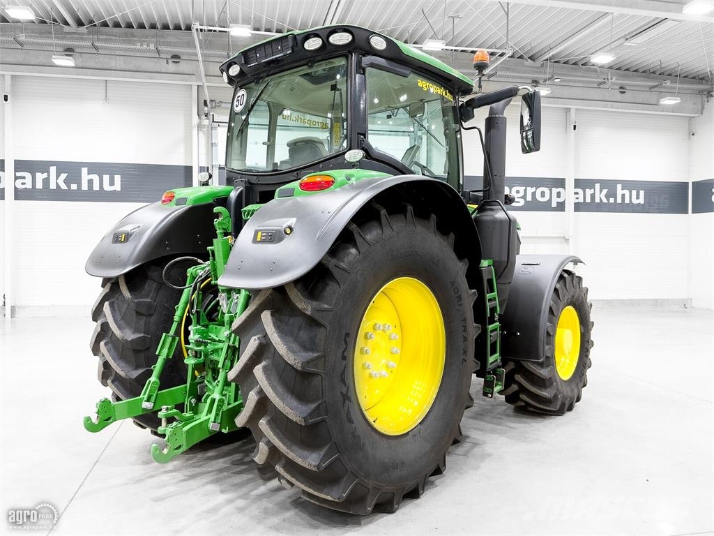 John Deere 6250R AutoPowr IVT 50 km/h, rugózott híd, rugózott Traktori