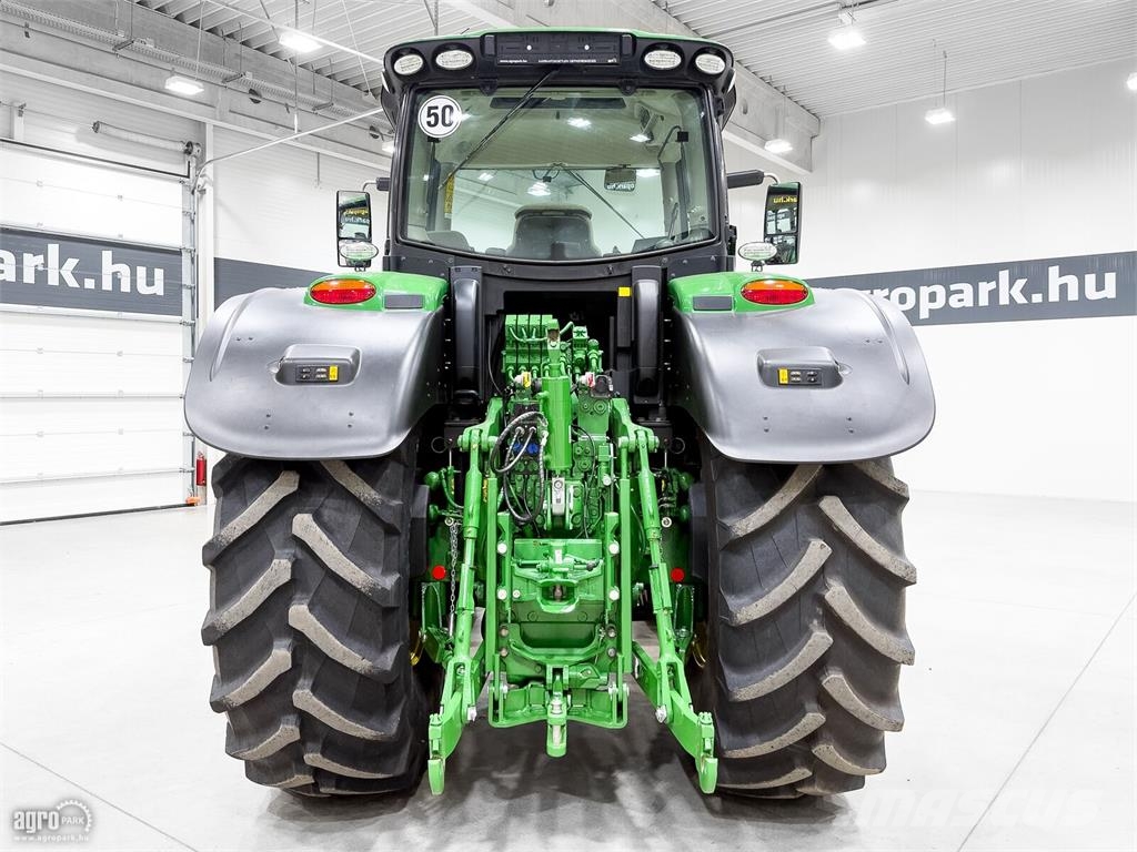 John Deere 6250R AutoPowr IVT 50 km/h, rugózott híd, rugózott Traktori