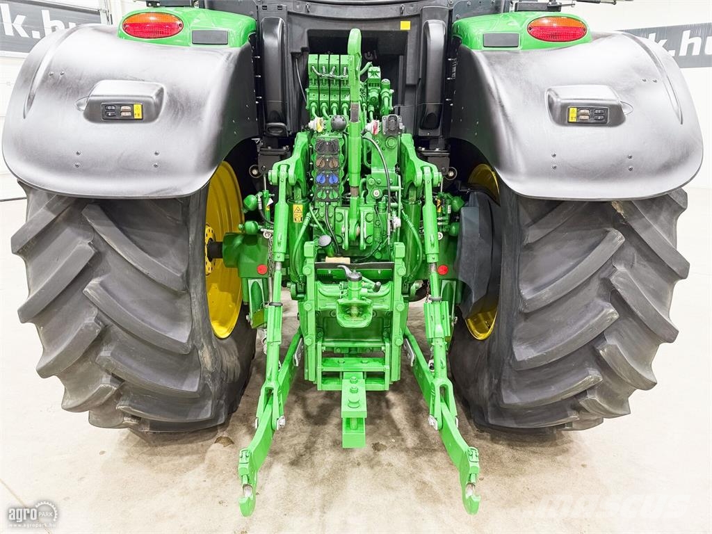 John Deere 6250R CommandPro, friss nagyszerviz után, full Aut Tractors