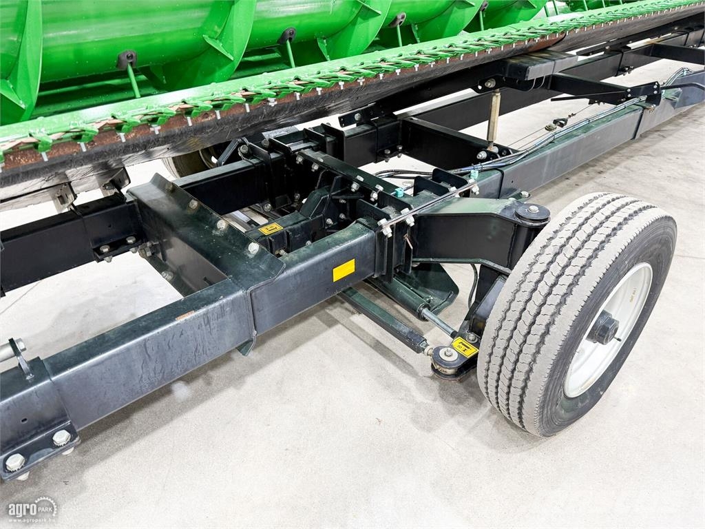 John Deere 640X 12,2 m VARIO vágóasztal, repce oldalkaszák, k Kombajnove hlavice