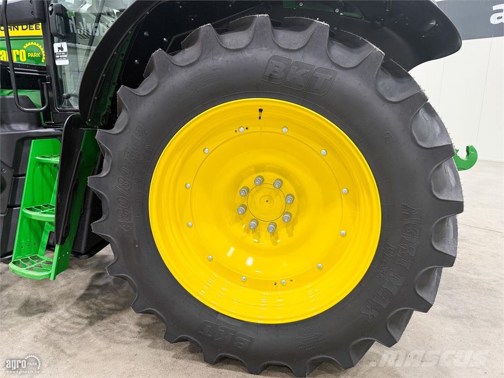 John Deere 6M 155 AutoQuad Plus 20/20 50 km/h váltó, rugózott الجرارات
