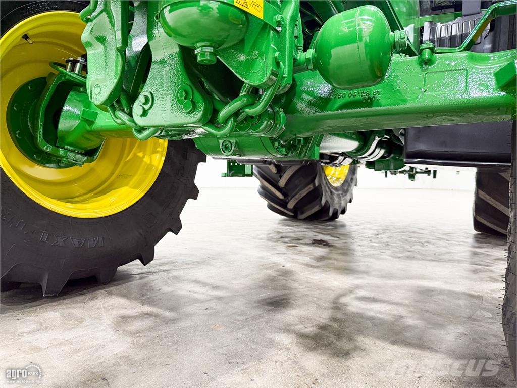 John Deere 6M 155 AutoQuad Plus 20/20 50 km/h váltó, rugózott Traktoren