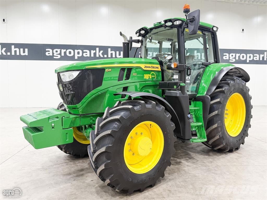 John Deere 6M 155 AutoQuad Plus 20/20 50 km/h váltó, rugózott Traktoren