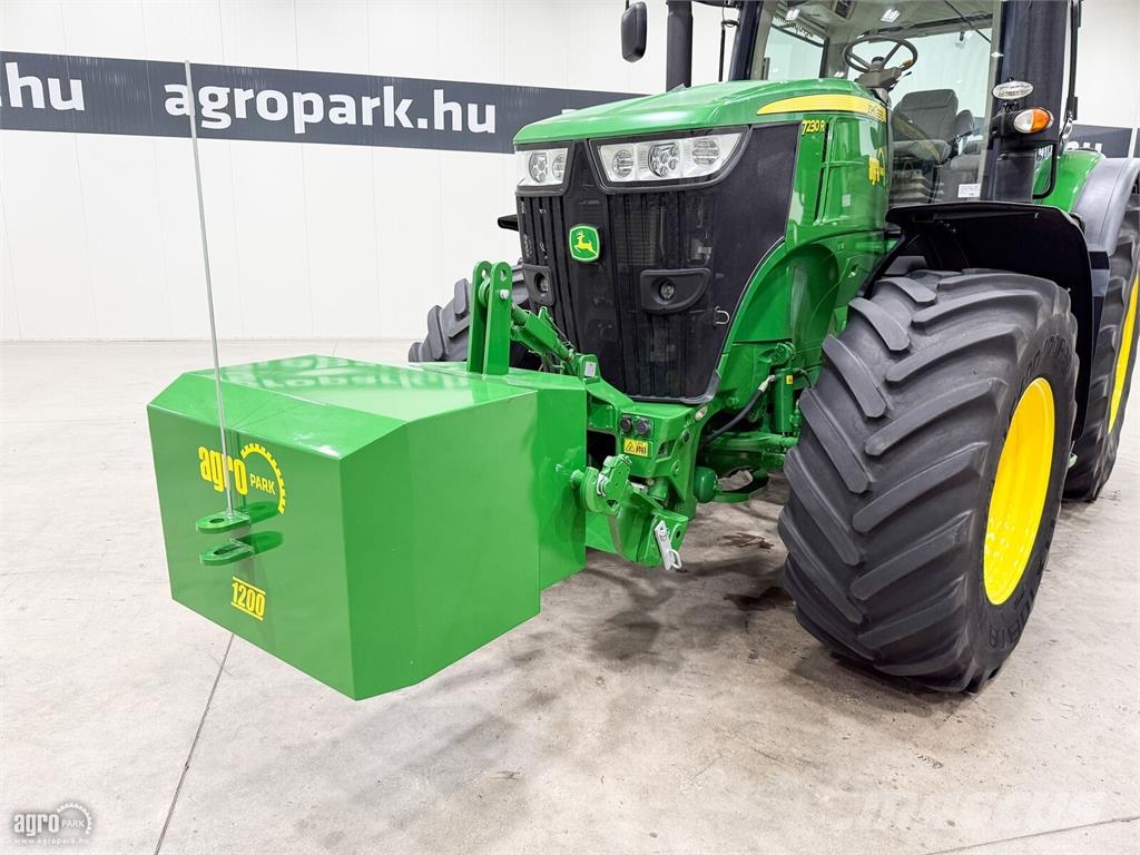 John Deere 7230R e23 Powershift 40 km/h, rugózott híd, Active الجرارات