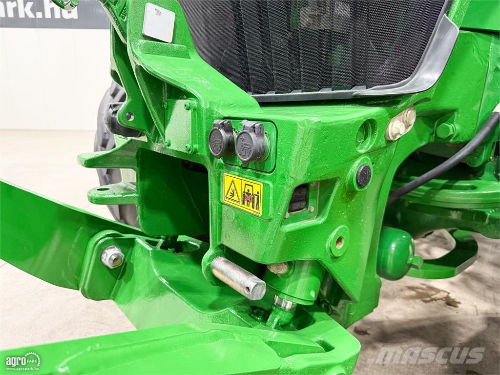 John Deere 7230R e23 Powershift 40 km/h, rugózott híd, Active الجرارات