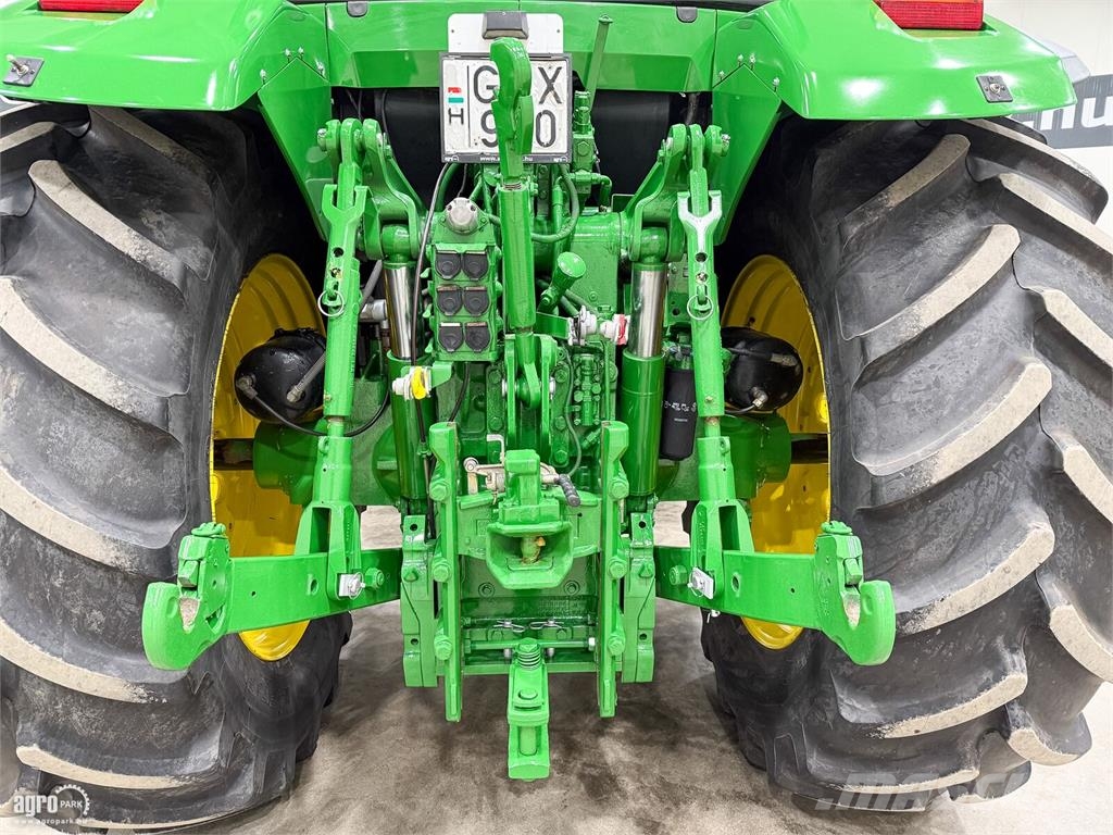 John Deere 7810 19/7 Powershift 40 km/h, légfék, 8,1 literes  الجرارات