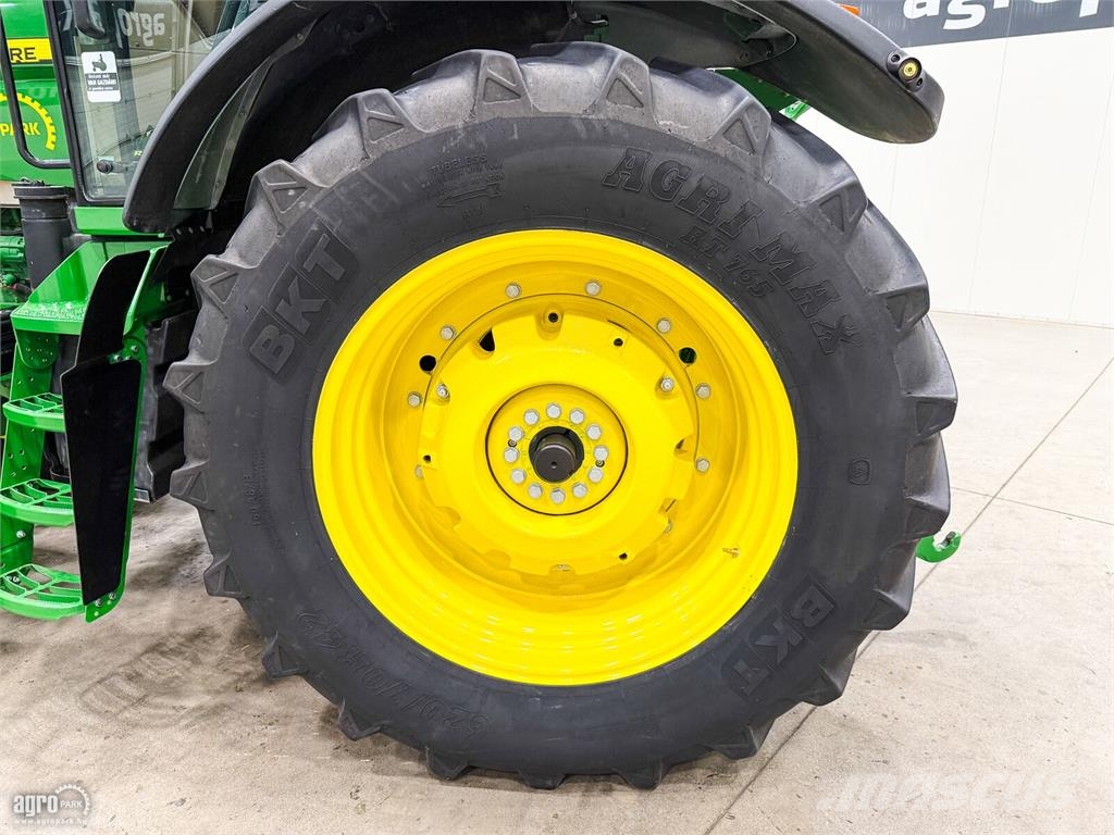 John Deere 7830 AutoQuad Eco 20/20 40 km/h váltó, TLS rugózot Traktoriai