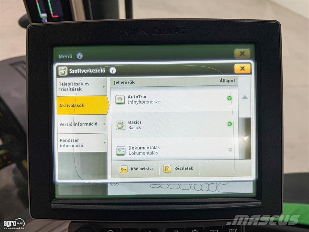 John Deere 8270R 16/5 Powershift 40 km/h, rugózott híd, rugóz الجرارات