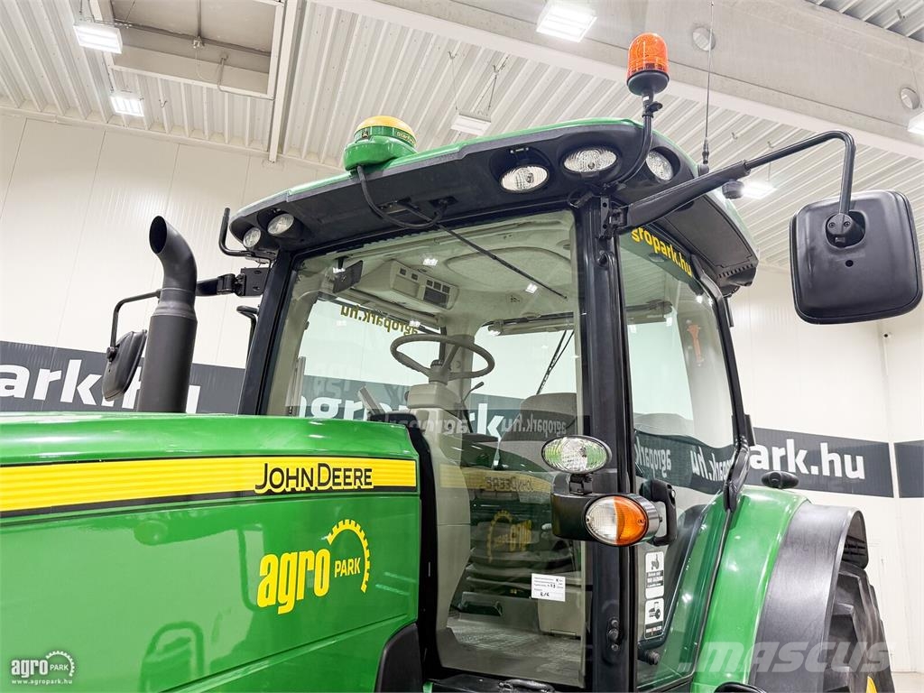 John Deere 8270R 16/5 Powershift 40 km/h, rugózott híd, rugóz الجرارات