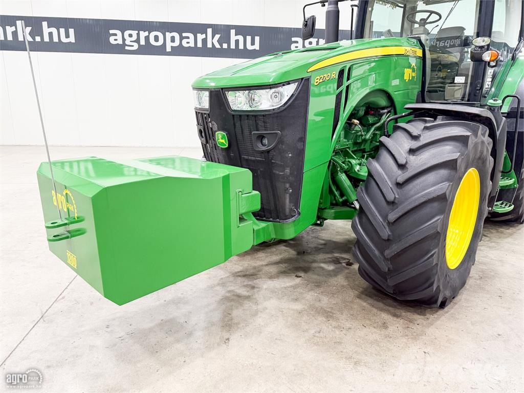 John Deere 8270R 16/5 Powershift 40 km/h, rugózott híd, rugóz الجرارات