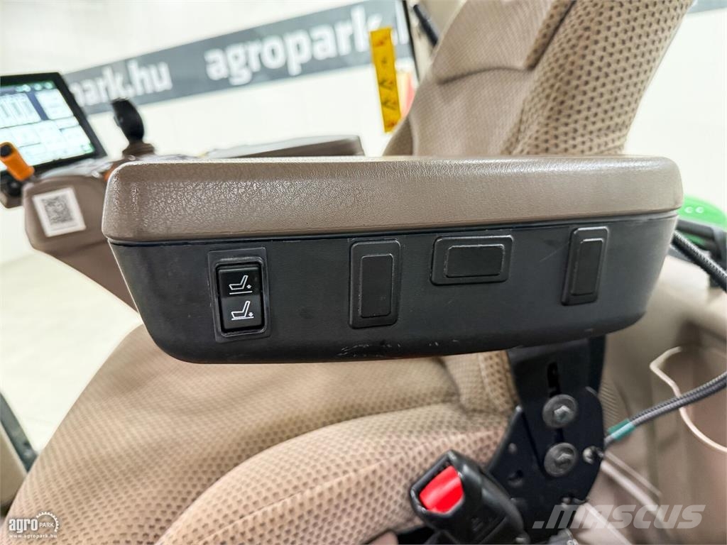 John Deere 8400R e23 Powershift 50 km/h váltó, rugózott híd, Трактора