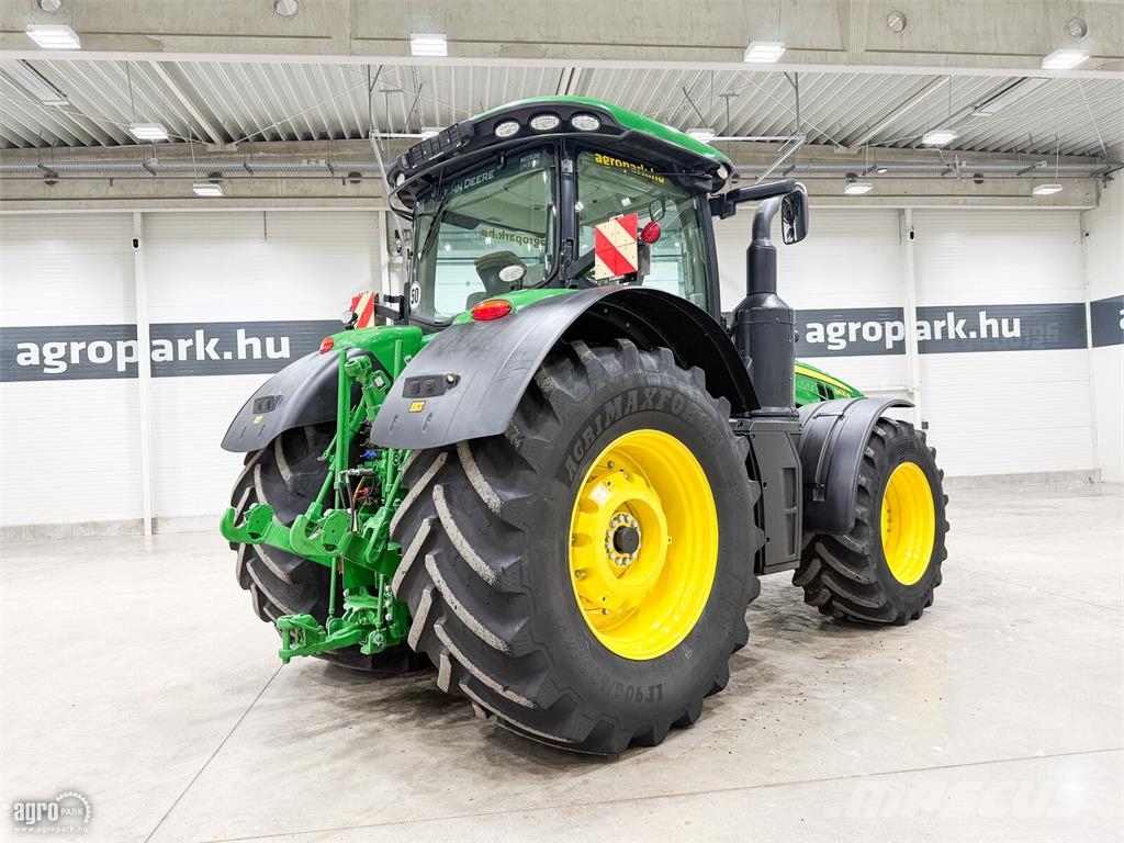 John Deere 8400R e23 Powershift 50 km/h váltó, rugózott híd, Трактора