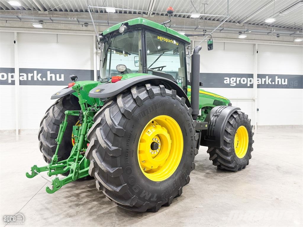 John Deere 8520 16/5 Powershift, ILS, 4 pár hidraulikakör, te Traktorok
