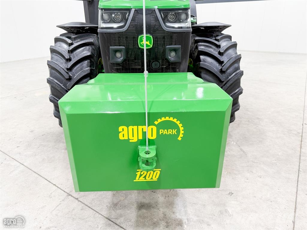 John Deere 8R 280 e23 Powershift 50 km/h váltó, rugózott híd, Traktoren