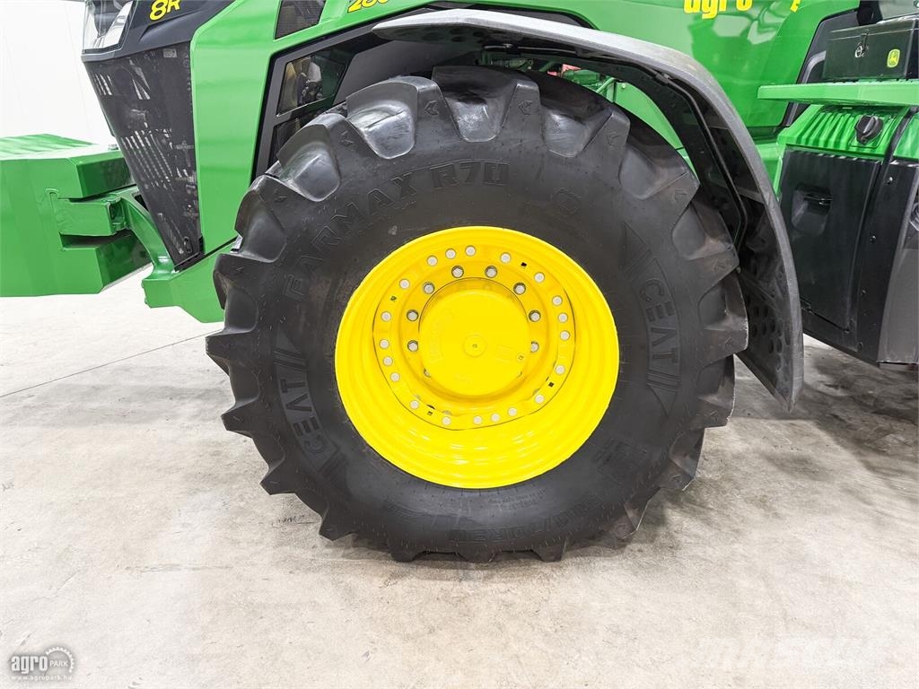 John Deere 8R 280 e23 Powershift 50 km/h váltó, rugózott híd, Traktoren